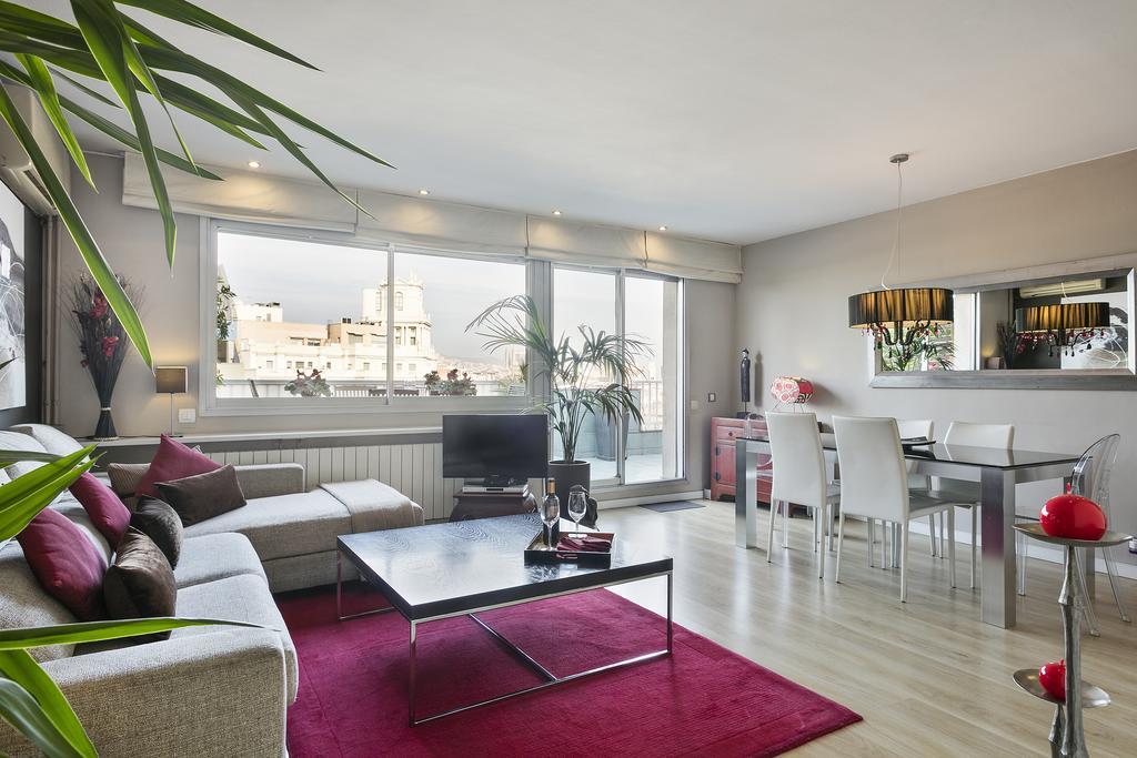 Elegant Olle Leilighet Barcelona